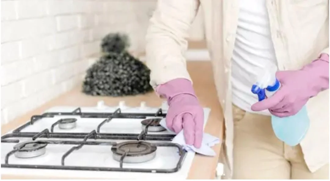 Cara Bersihkan Kerak Kompor dengan Baking Soda dan Cuka