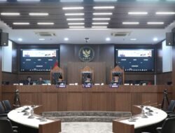 DKPP Copot Ketua Bawaslu Sulbar, Kasus Ijazah Palsu Cabup Mateng Jadi Pemicu