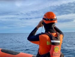 Basarnas Mamuju Lakukan Pencarian Korban Jatuh Dari Km. Bukit Siguntang di Majene
