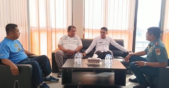 Kesbangpol Sulbar Perkuat Sinergi dengan Lanal Mamuju untuk Stabilitas Keamanan Maritim