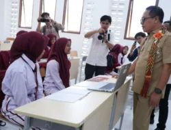 MPLS Sekolah Rakyat Sulbar Dimulai, Sekprov Tekankan Pentingnya Karakter dan Kemandirian